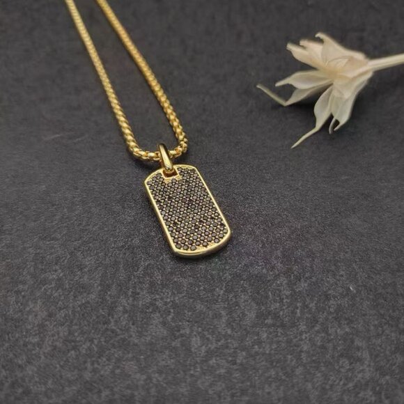 David Yurman Cool Gold Tag Necklace - Picture 2 of 3